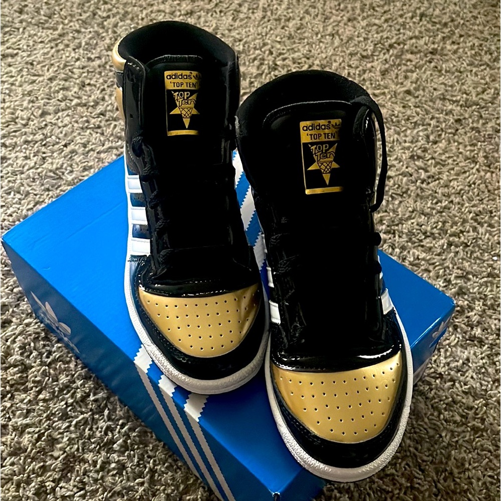 Patent leather high top adidas